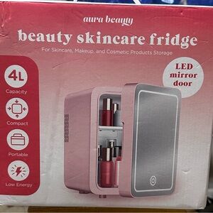 Beauty Skin Care Fridge LED Mirror Door!